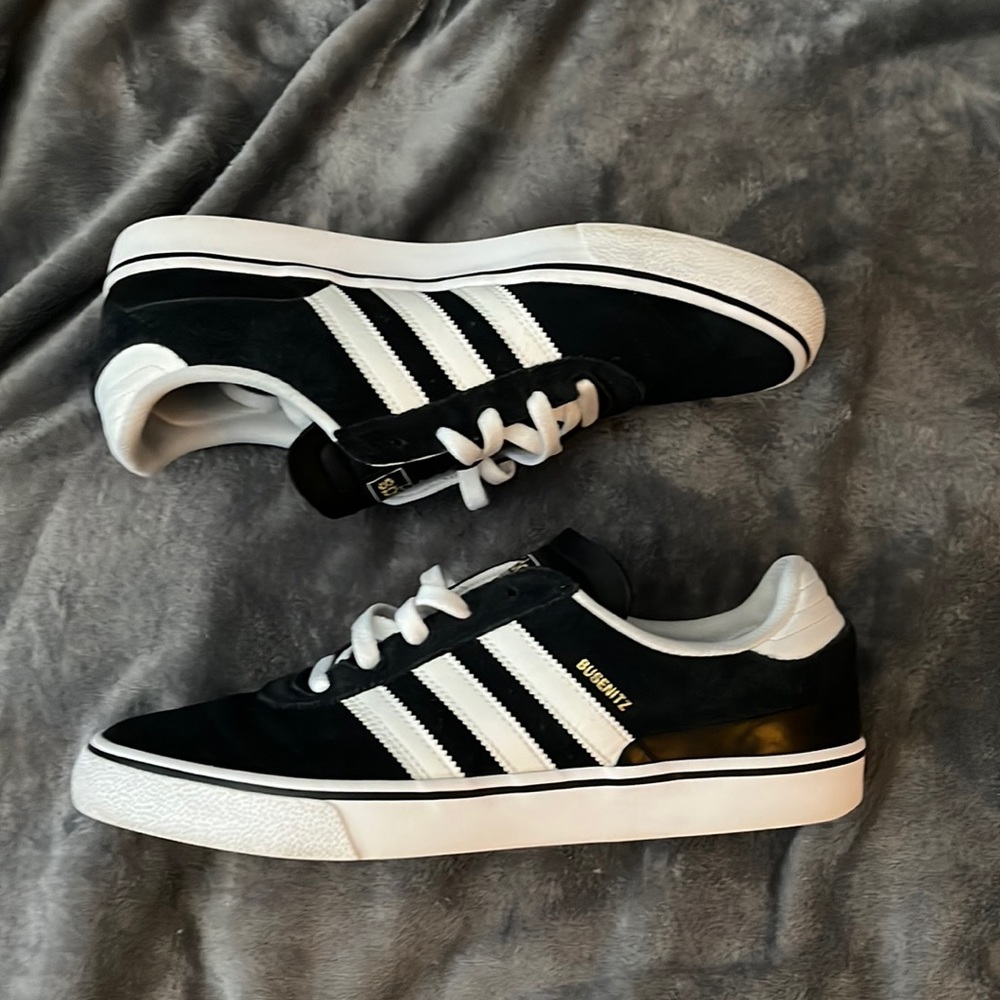 Adidas busenitz vulc. Black/white